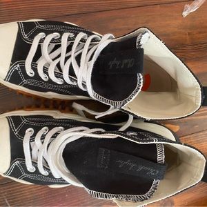 converse star motion